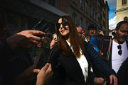 <span style='display:inline-block; background-color:#DF071E; width: 100%;padding:5px;'>Monica Bellucci</span>