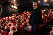 <span style='display:inline-block; background-color:#DF071E; width: 100%;padding:5px;'>Nicolas Winding Refn</span>