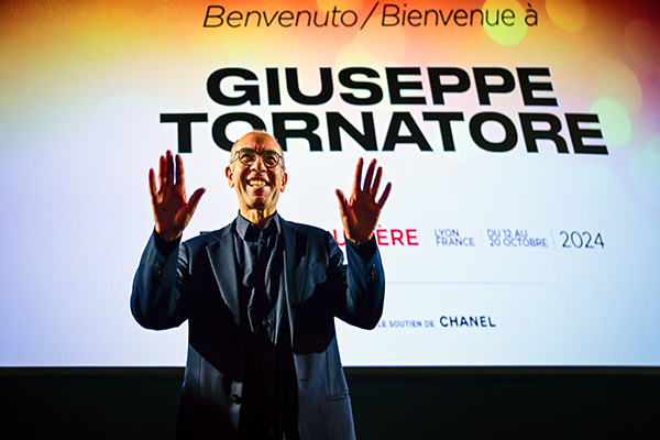 <span style='display:inline-block; background-color:#DF071E; width: 100%;padding:5px;'>MASTER CLASS Rencontre avec Giuseppe Tornatore</span>