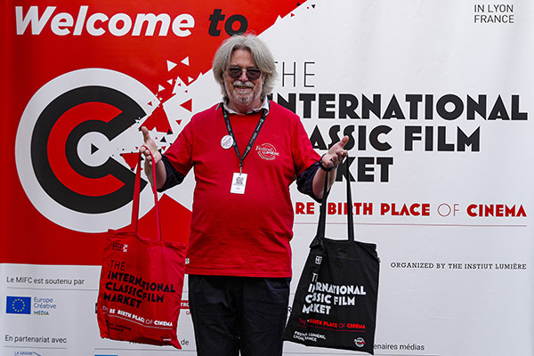 <span style='display:inline-block; background-color:#DF071E; width: 100%;padding:5px;'>MIFC - Marché International du Film Classique</span>